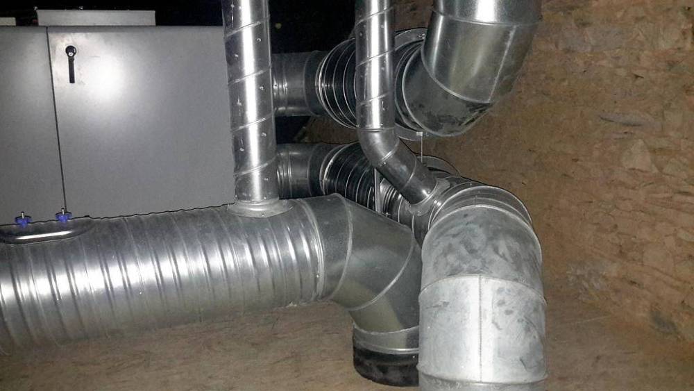 gros tuyuau de ventilation
