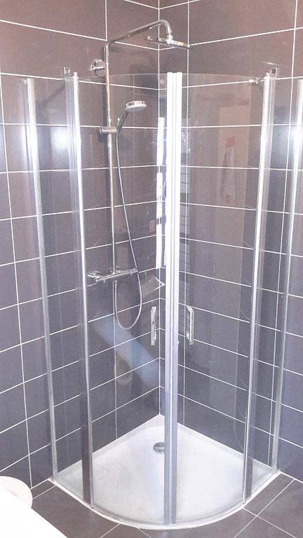douche vitrée